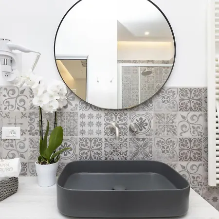 Coppa Carrubo Residenza Вьесте