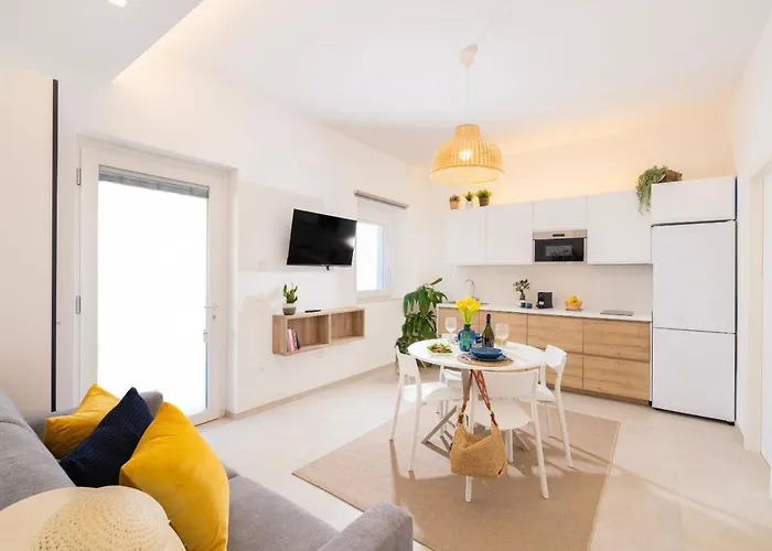 Coppa Carrubo Residenza Apartment *