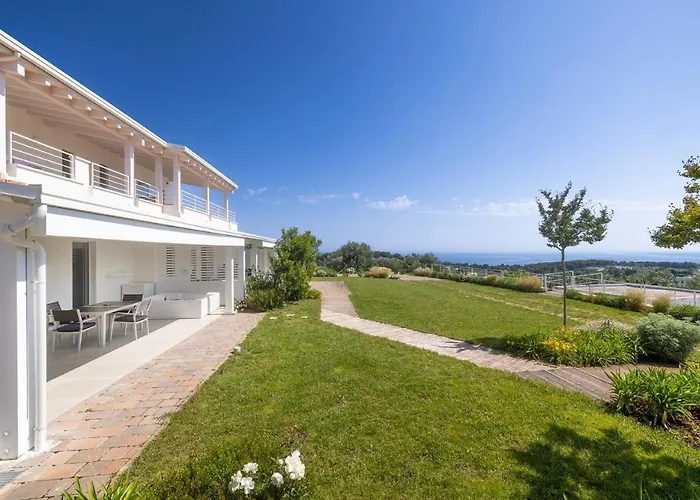 Coppa Carrubo Residenza * Vieste